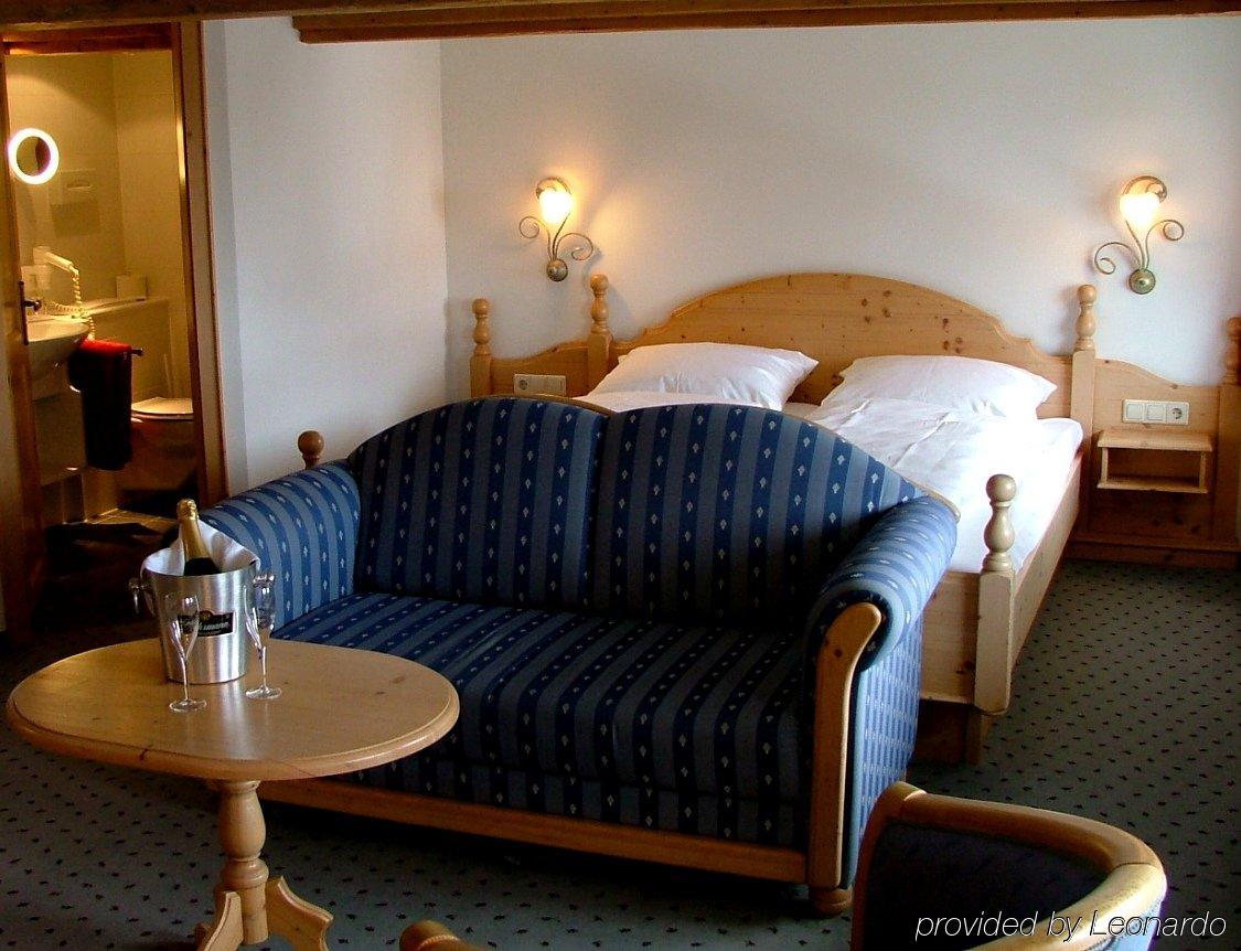 Hotel Landgasthof Adler Altenrond Exterior photo